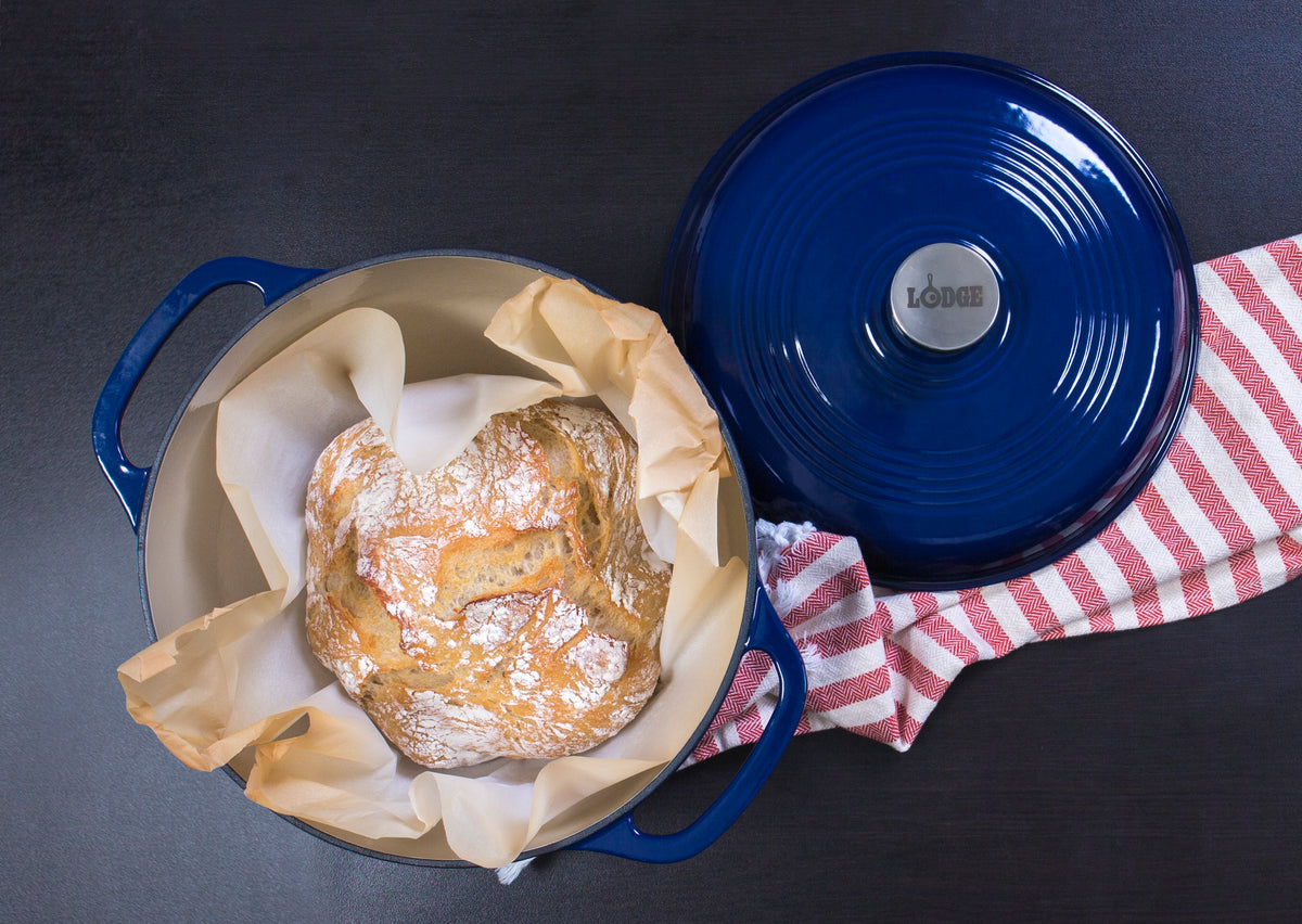 Lodge Enameled Cast Iron Dutch Oven Indigo 6QT
