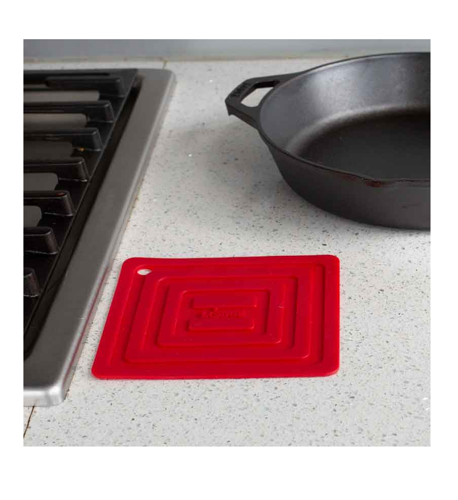 Lodge Pot Holder Silicone Red 6"