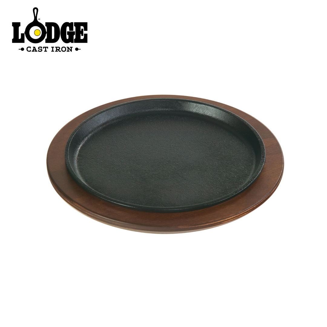 Lodge Cast Iron Serving Griddle Pan Round 9.25" with Walnut Wood Underliner